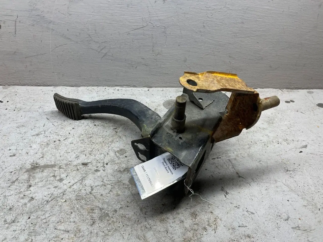 Педаль тормоза 86BB-2455-AB