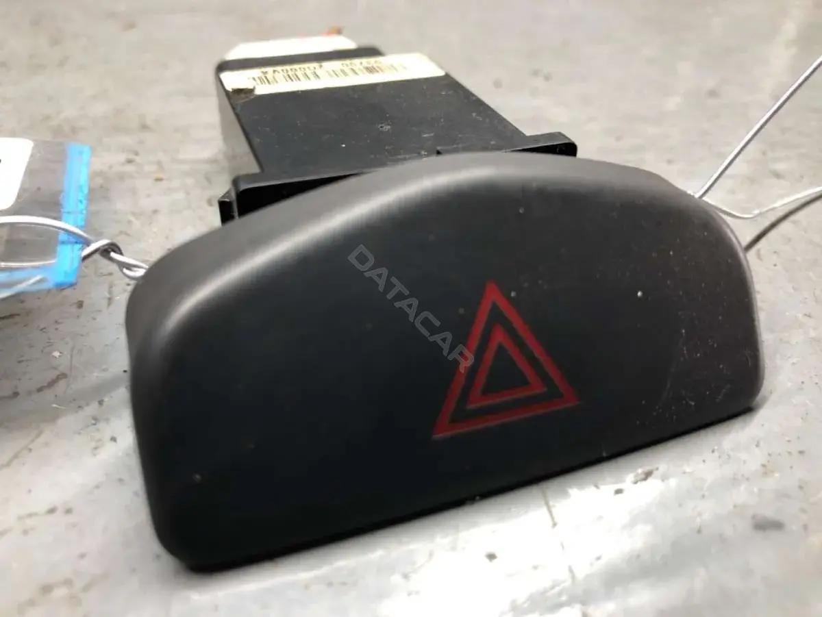 Кнопка аварийки 93790-2G000VA