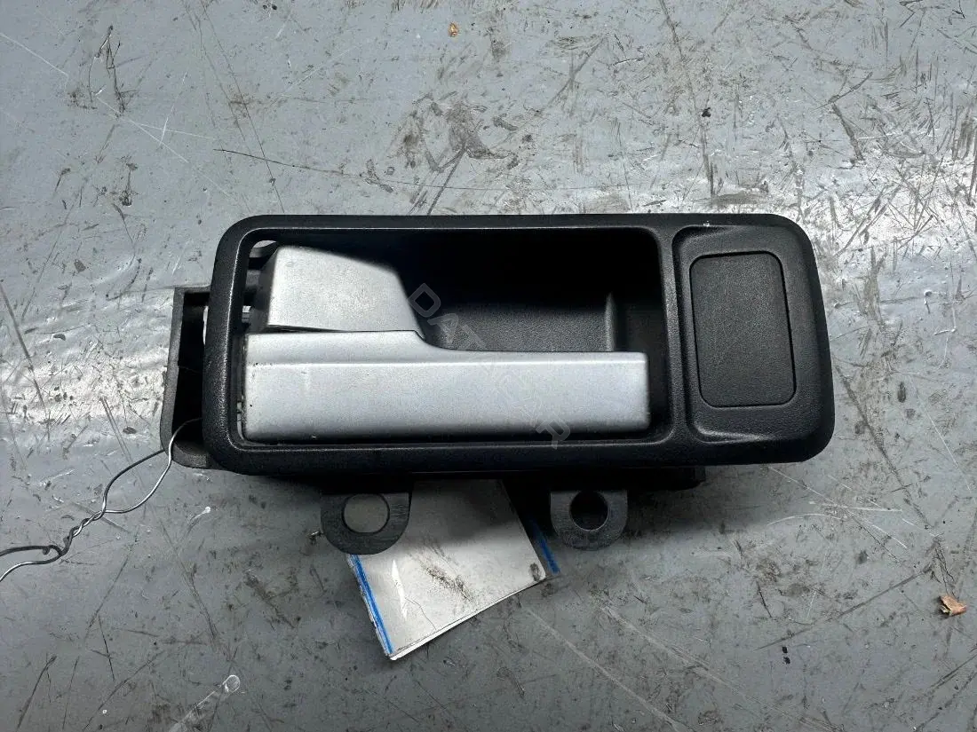 Ручка двери 3M51-R22601-BD