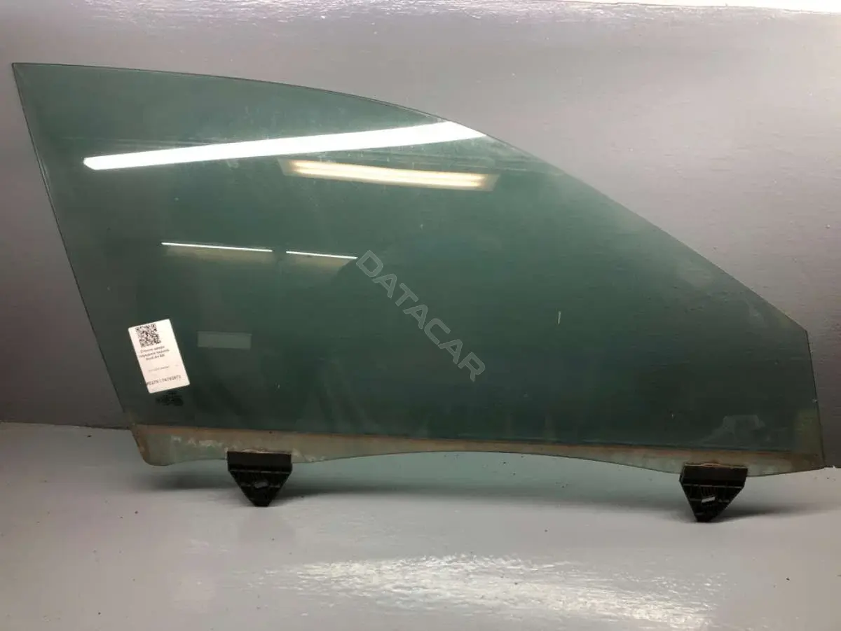 Стекло двери E143R-001352