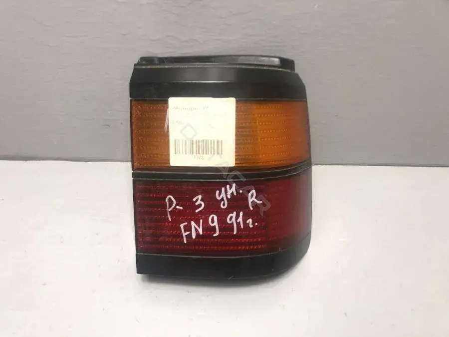 Задние фонари 333945112