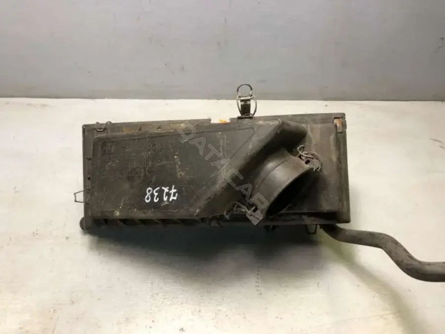 Корпус воздушного фильтра 93BB-9600-AH