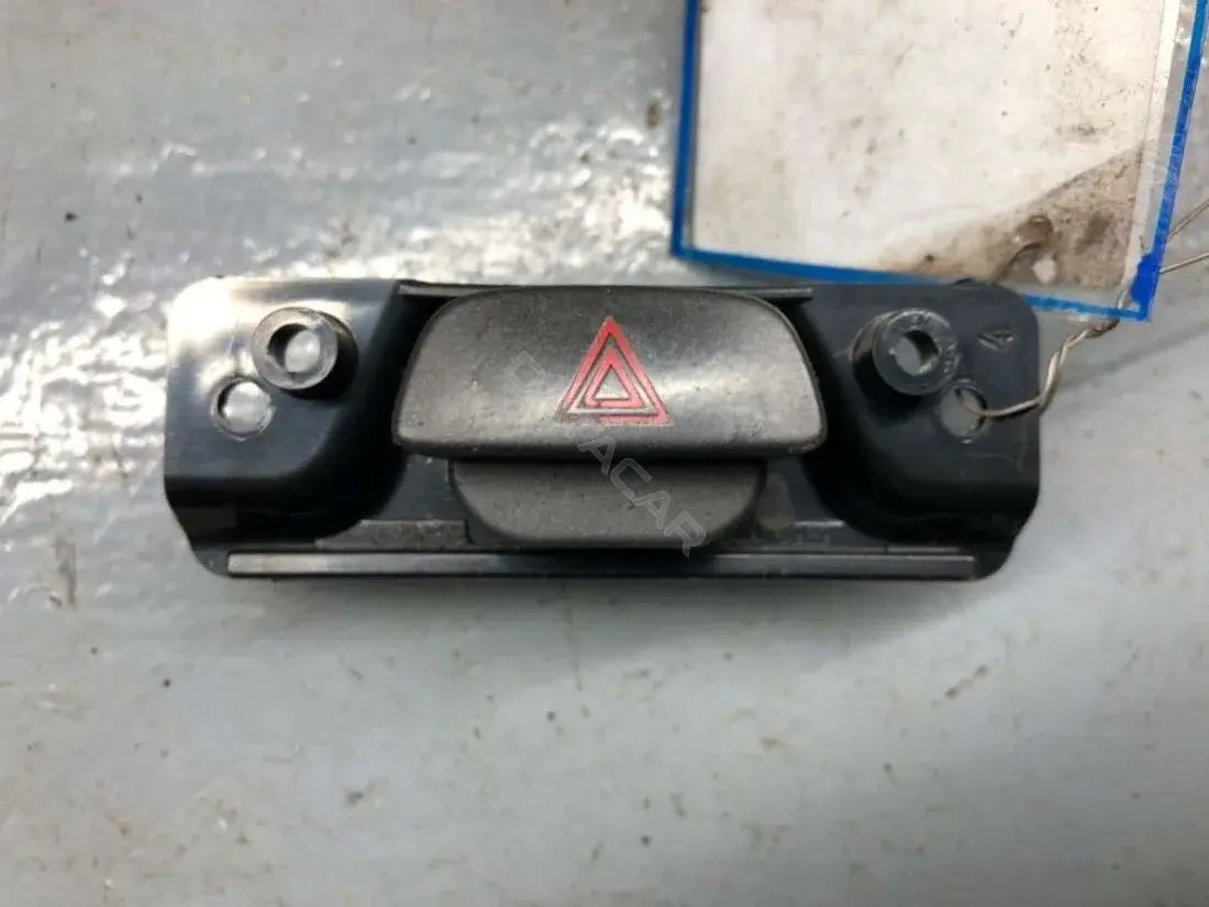 Кнопка аварийки 6S61-15C581-A