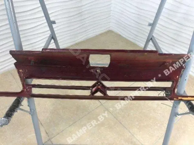 Решетка радиатора 9618919977