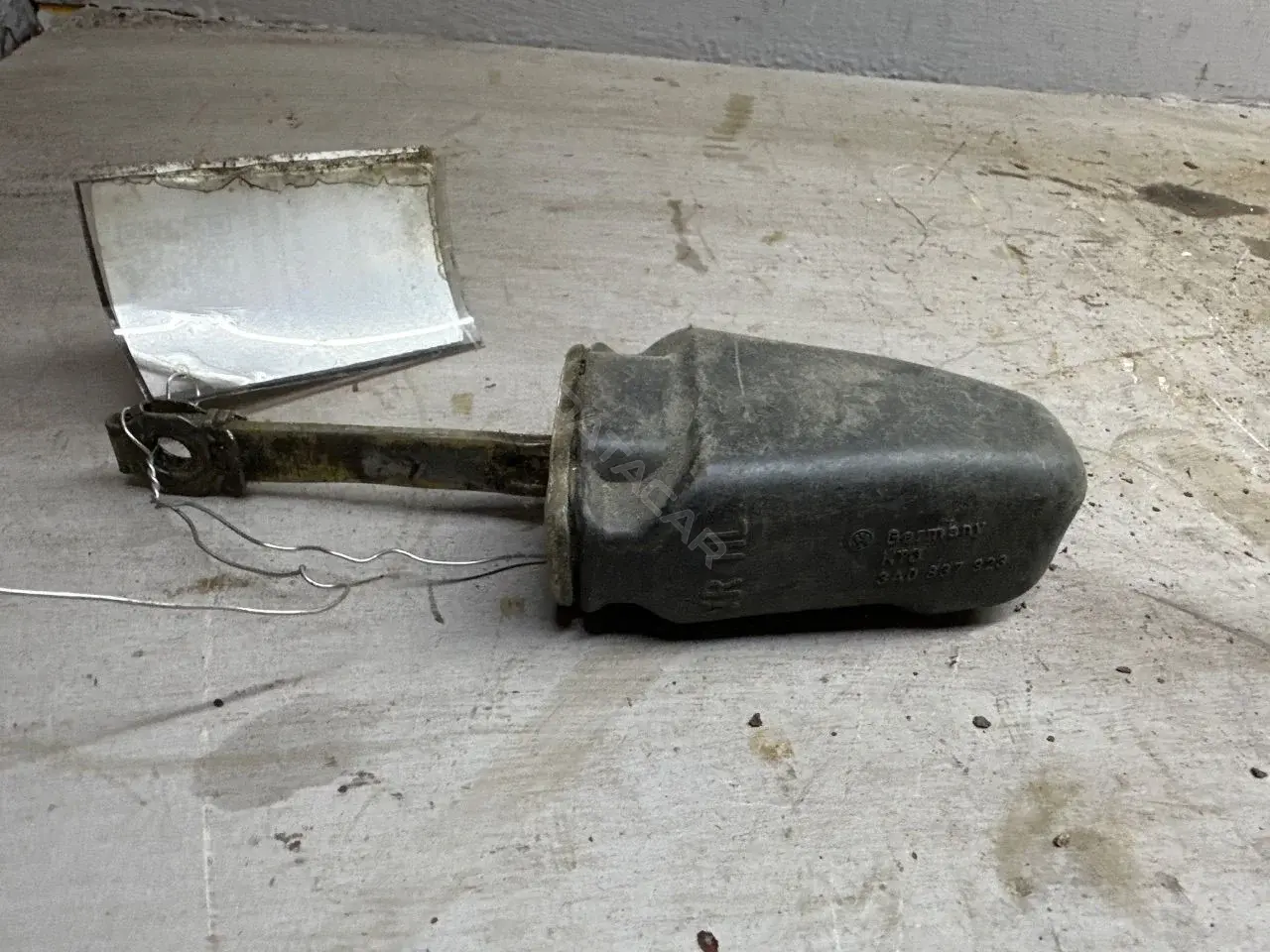 Ограничитель двери 3A0837323