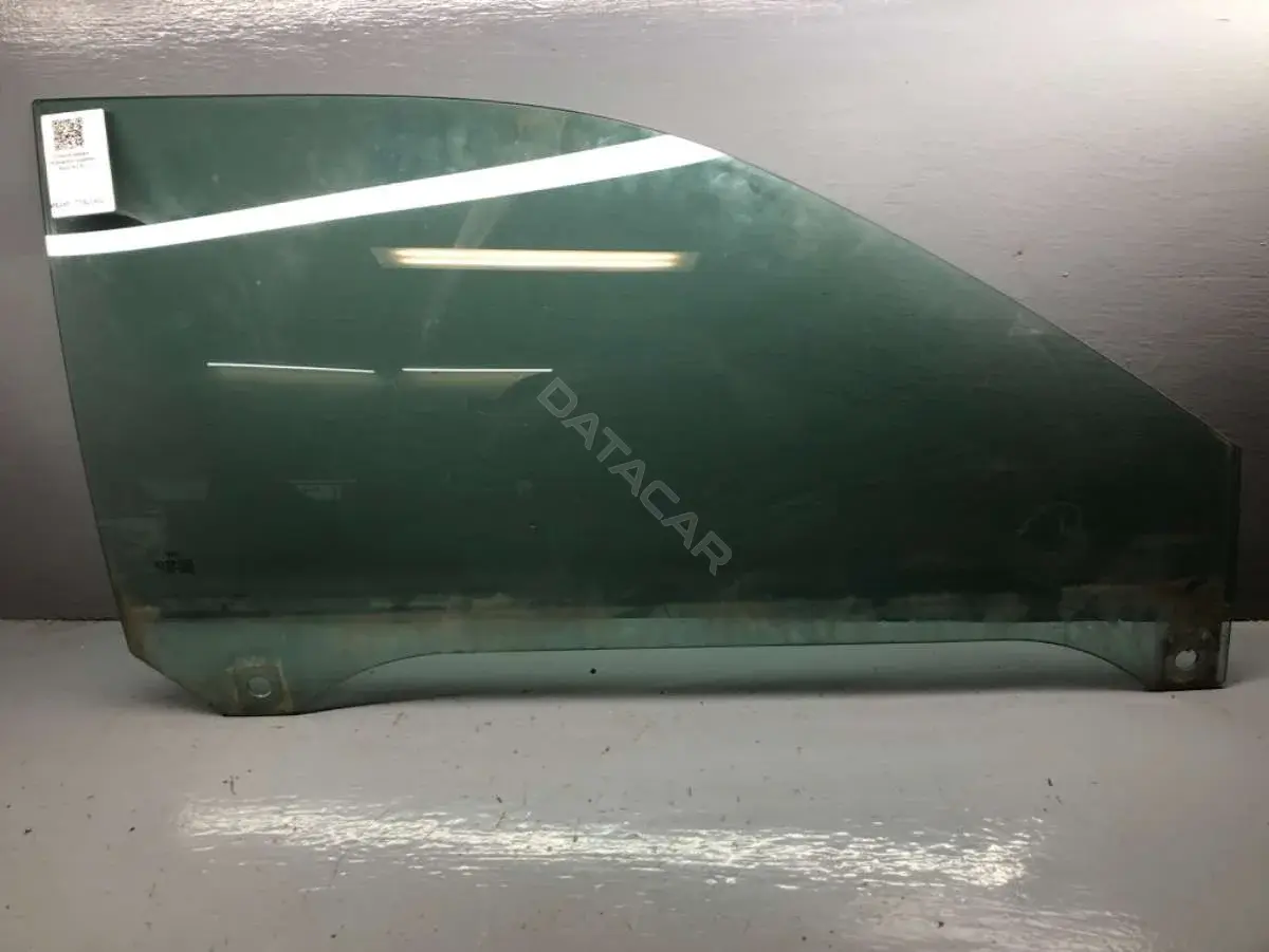 Стекло двери 8l3845202