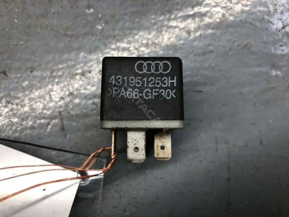 Многофункциональное реле 431951253H