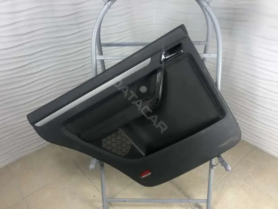 Дверная карта 1T0867211022L