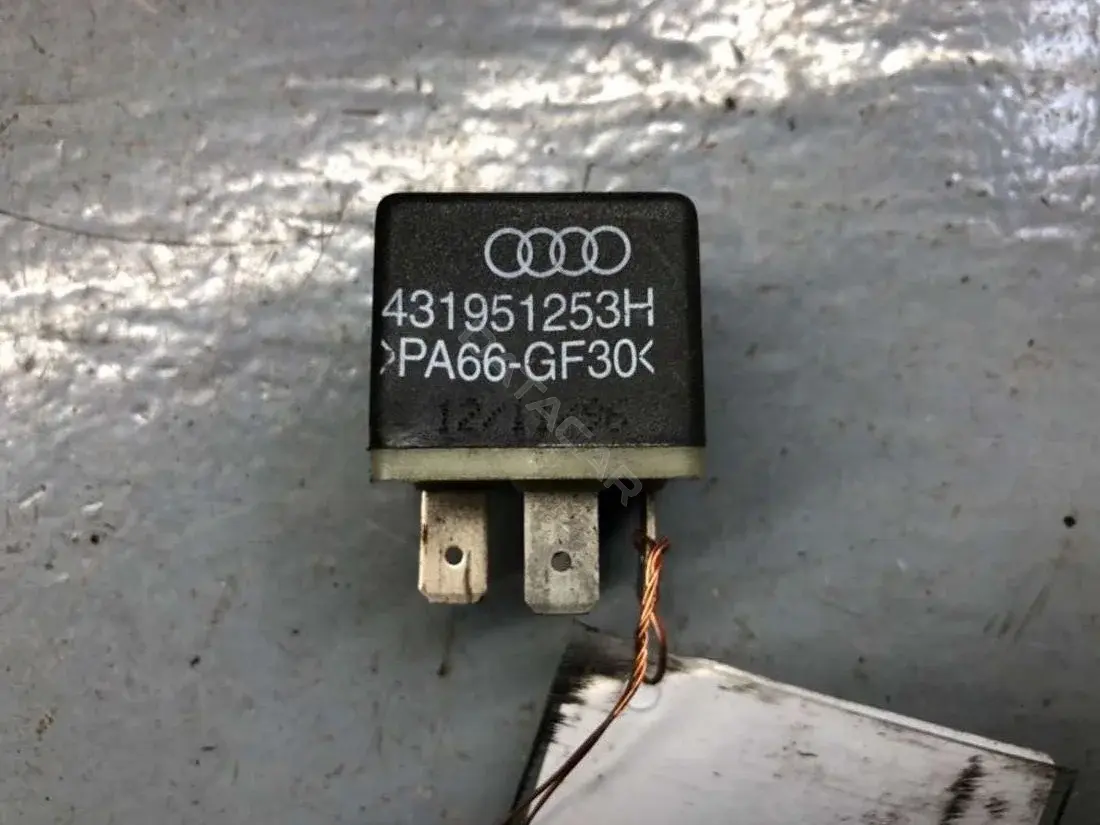 Многофункциональное реле 431951253H