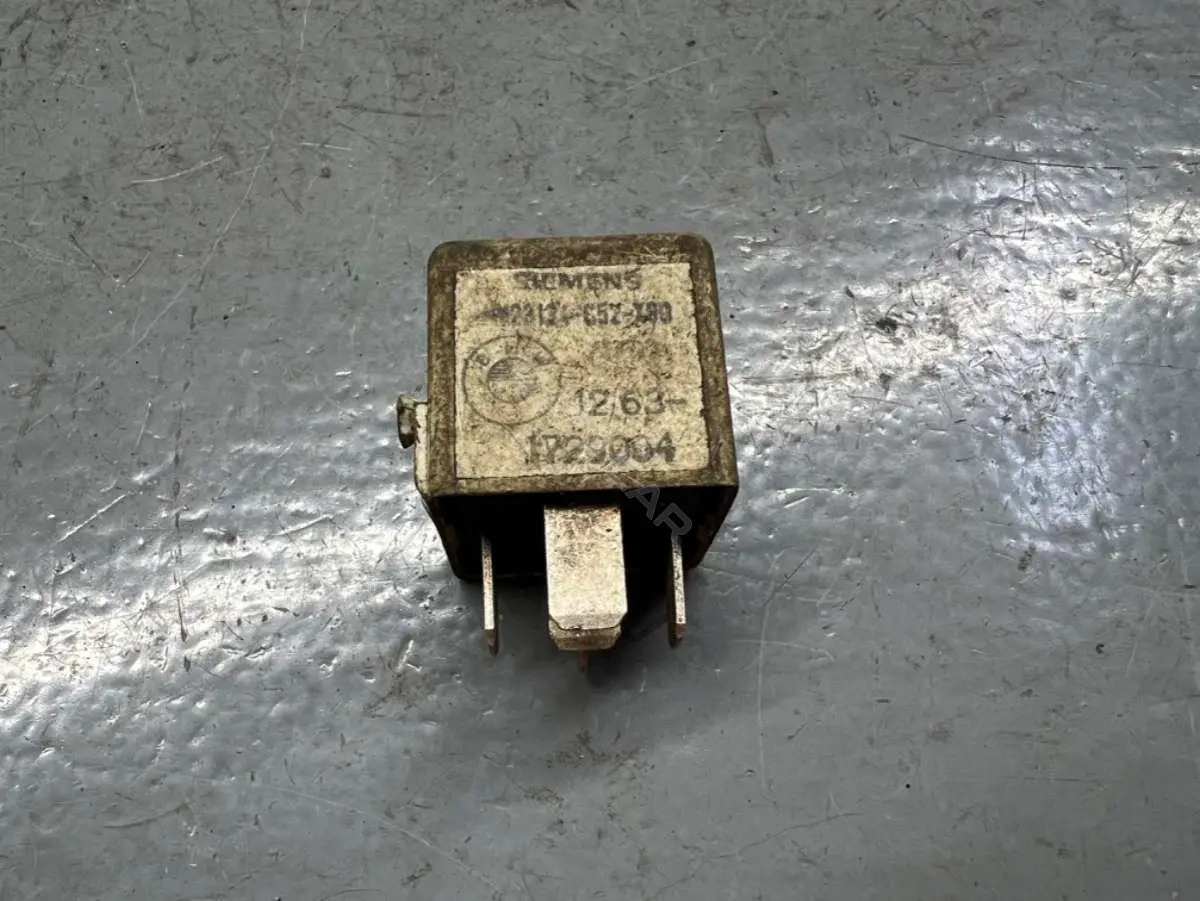 Многофункциональное реле 1263-1729004, V23134-C52-X90
