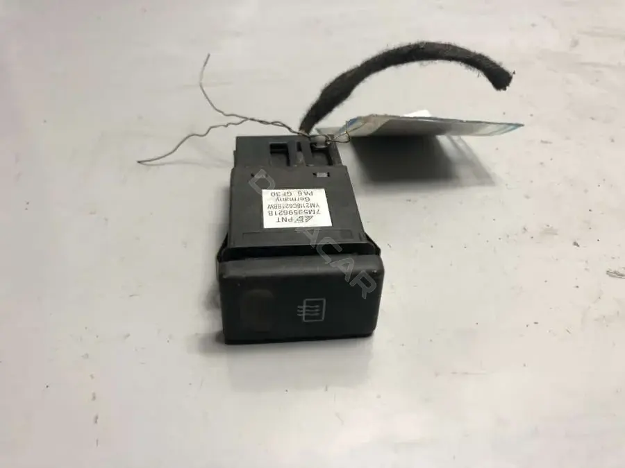 Кнопка подогрева заднего стекла 7M5959621B, YM2118C621BBW