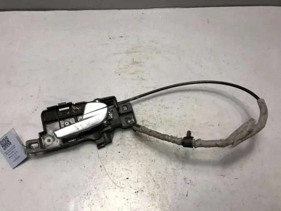 Ручка двери 6M21U22600, 7S71-A22600