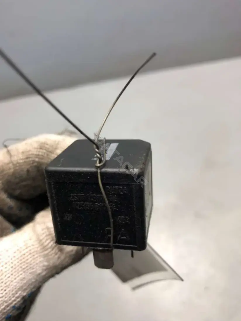 Многофункциональное реле 2S7T14B192AA
