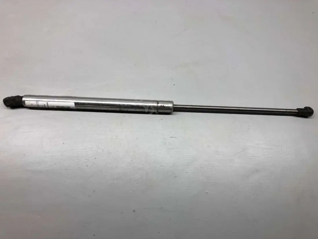 Амортизатор крышки багажника, капота, заднего стекла 1J6827550C