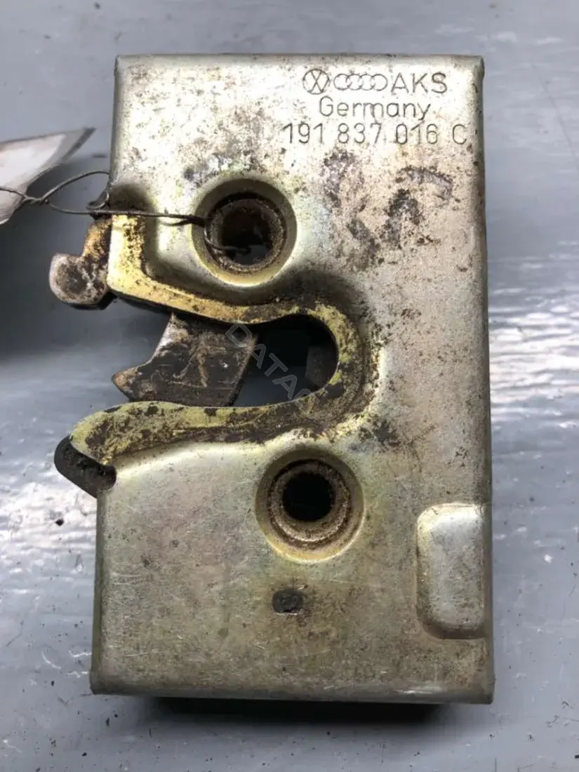 Замок двери 191837016C
