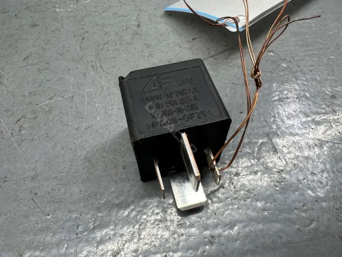Многофункциональное реле 7M0951253A, 98VW-10K705-CA