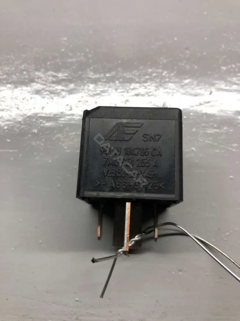Многофункциональное реле 7M0951253A, 95VW10K705CA