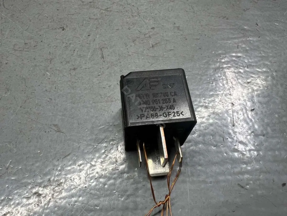 Многофункциональное реле 7M0951253A, 98VW-10K705-CA