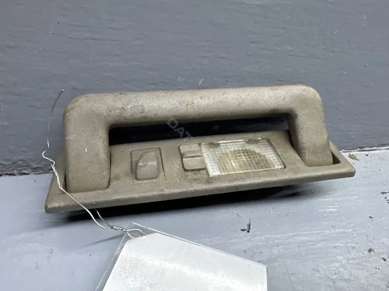 Ручка внутренняя потолочная 4A0857607B