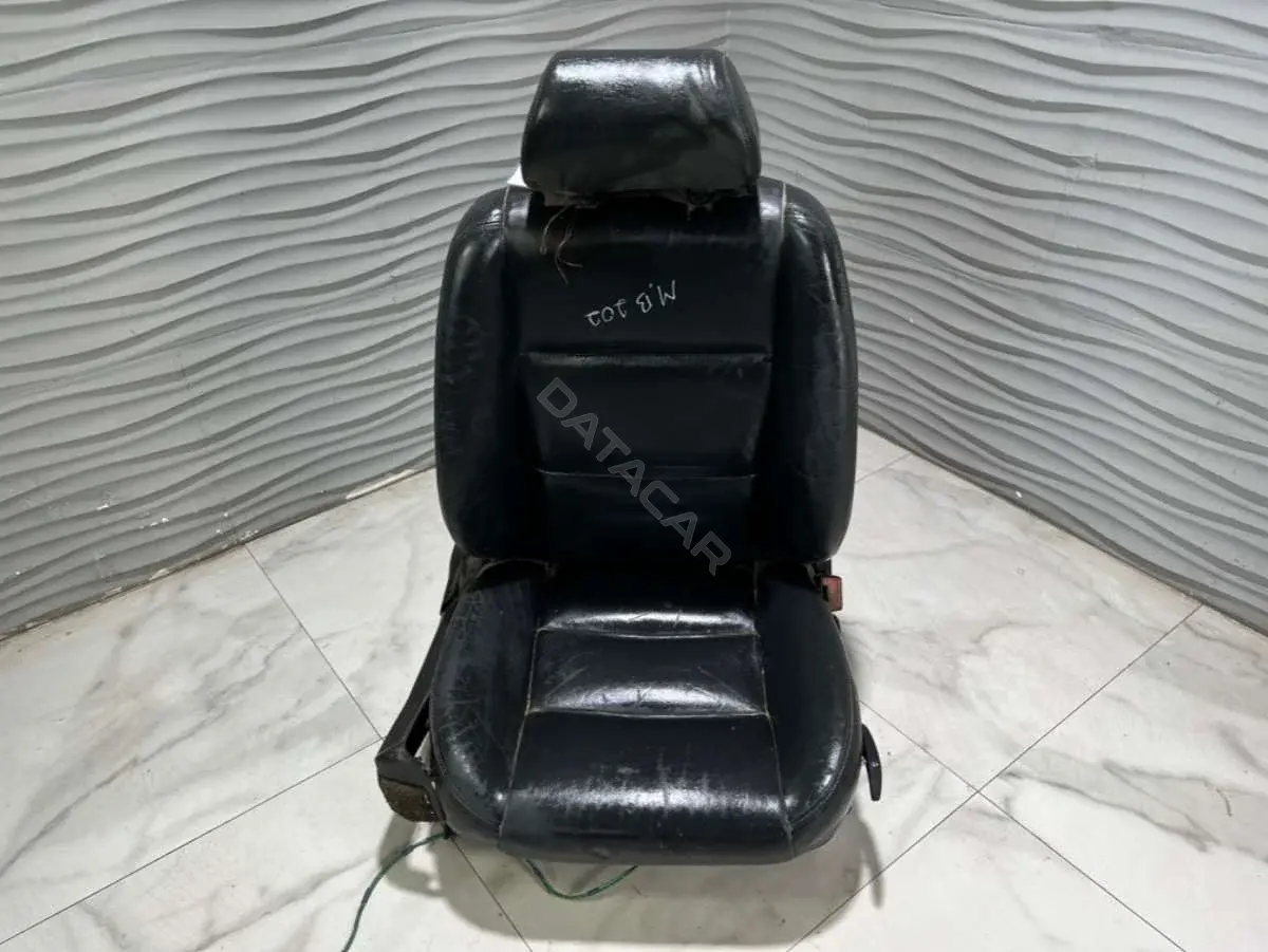Сиденье 85932787