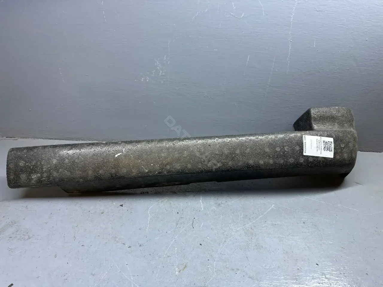 Абсорбер бампера 7D0807696