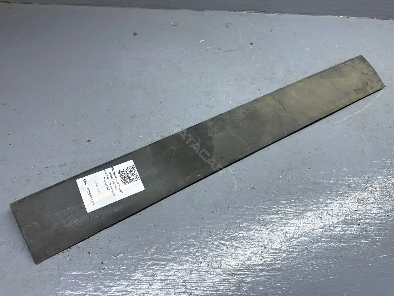 Накладка двери 3B0854950B