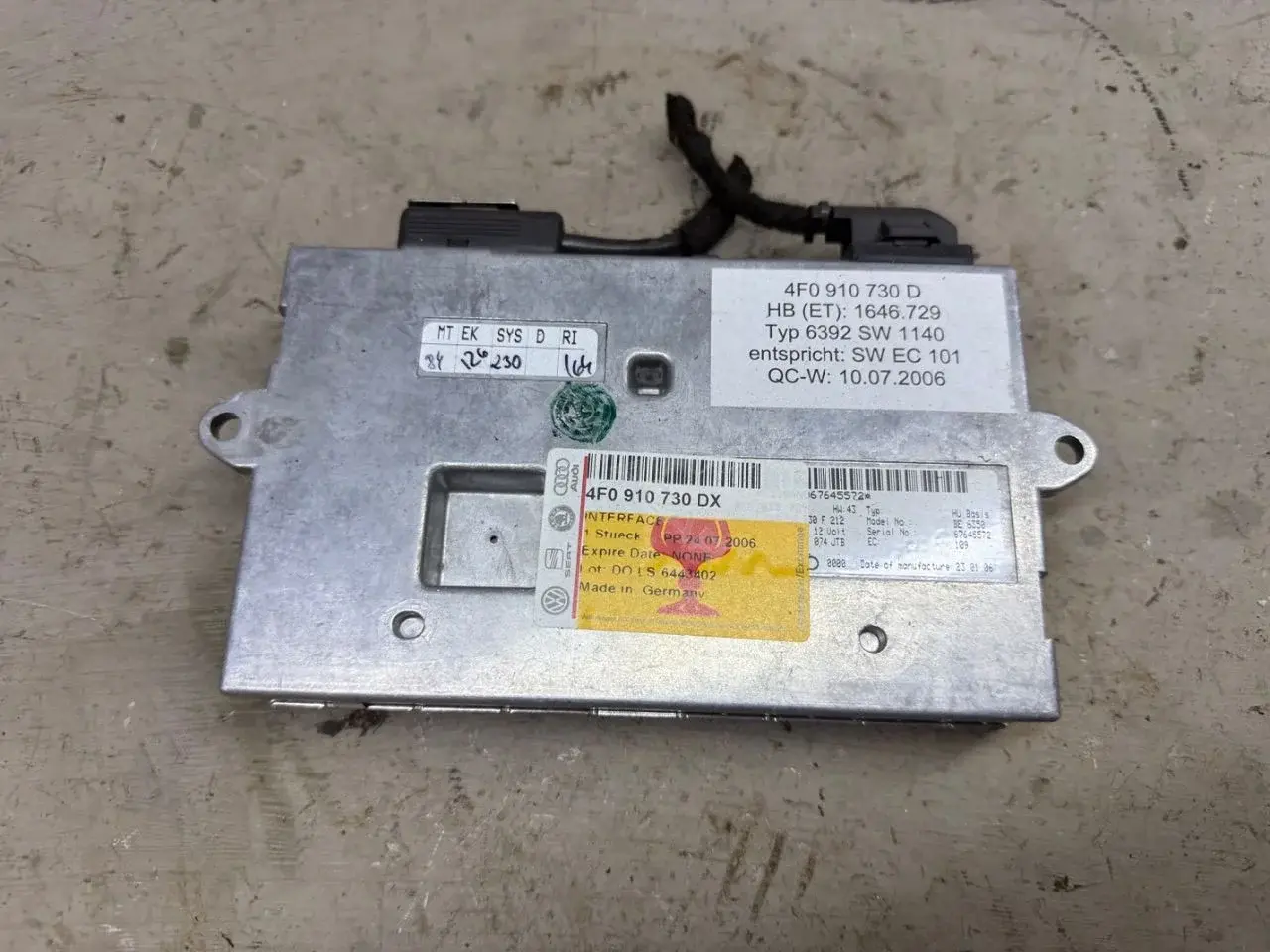 Блок управления мультимедиа 4F0910730D, 4F0910730DX