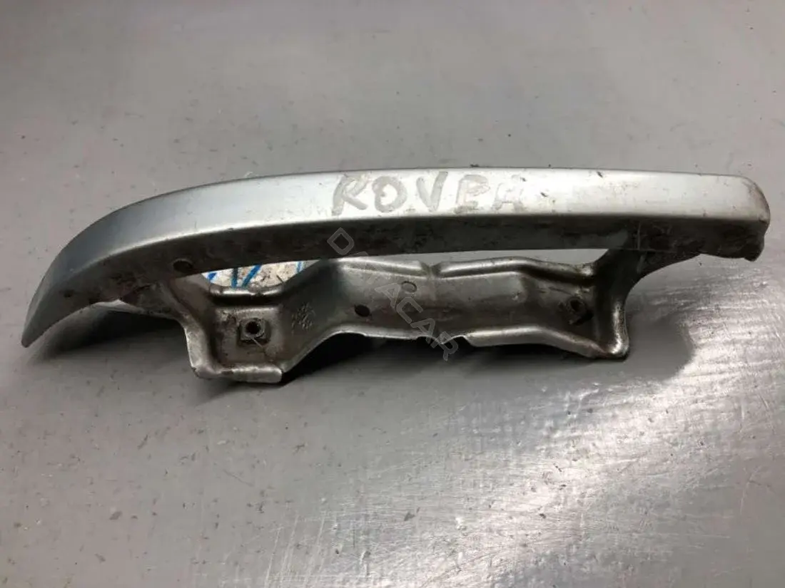 Накладка под фонарь SN830L