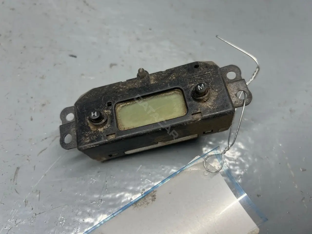 Часы 1079103, 98AB-15000-CCW