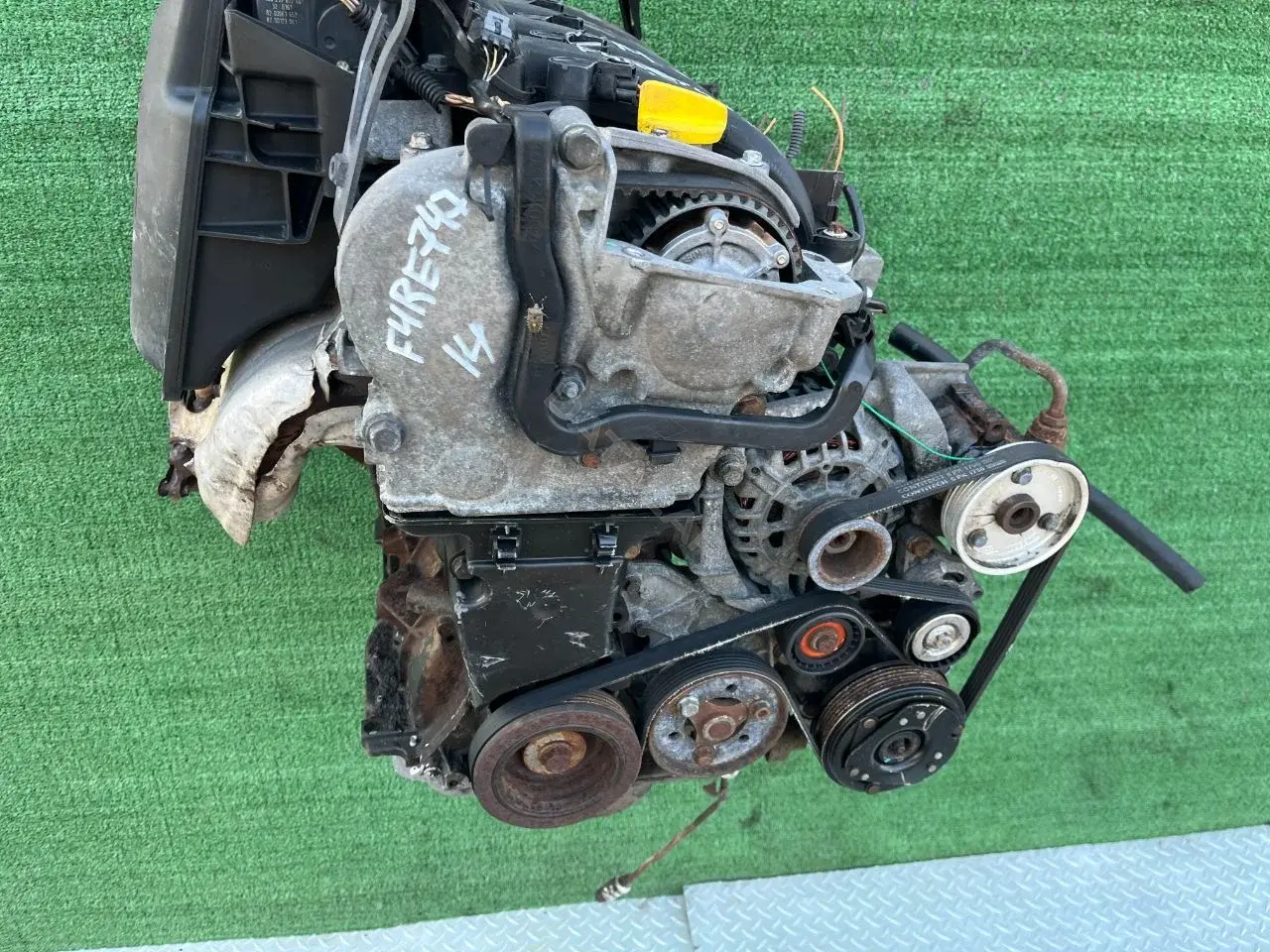 Двигатель в сборе F4RE747