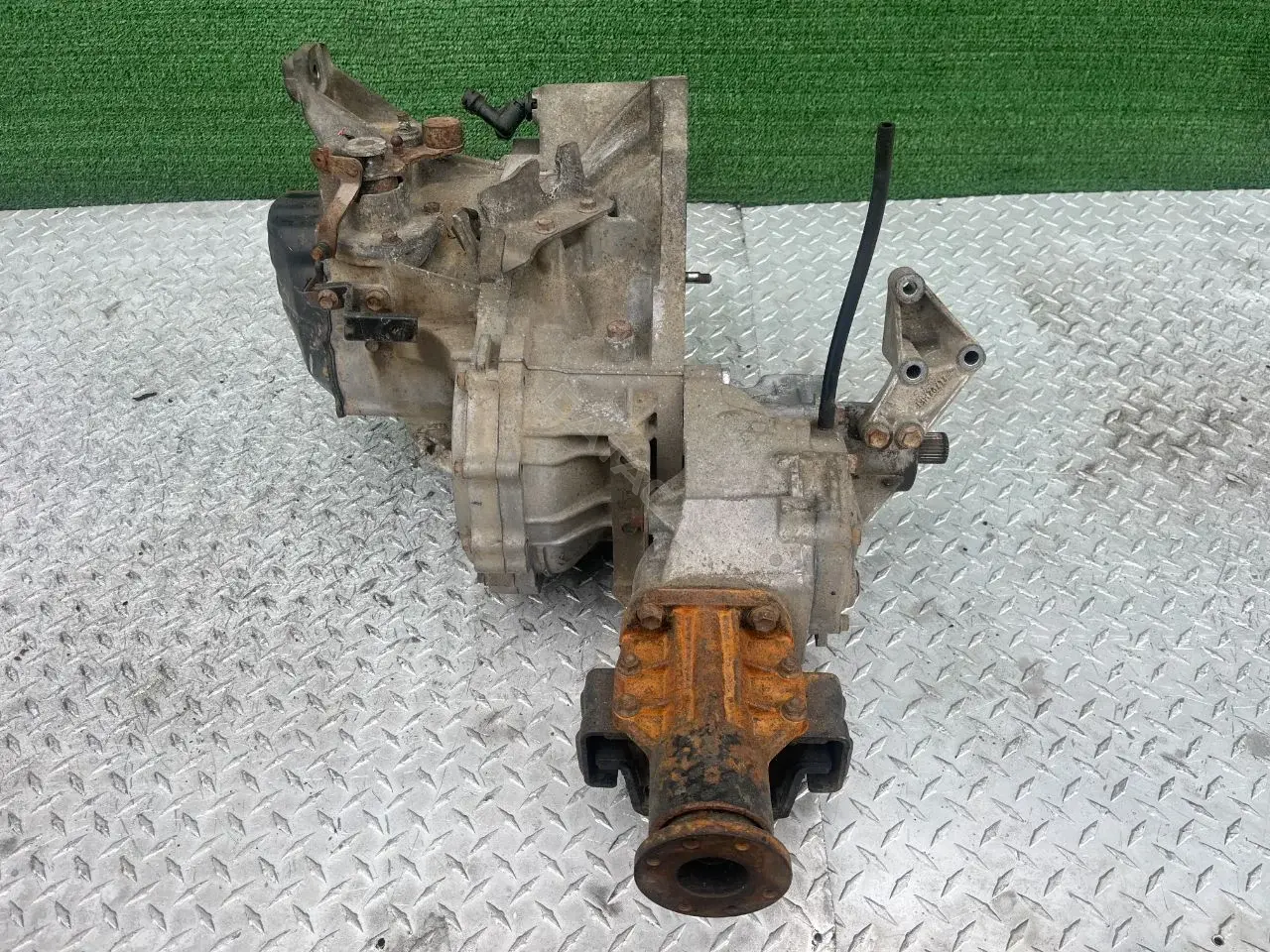 Механическая коробка передач (МКПП) 24792MF, 79J2, K7H11054