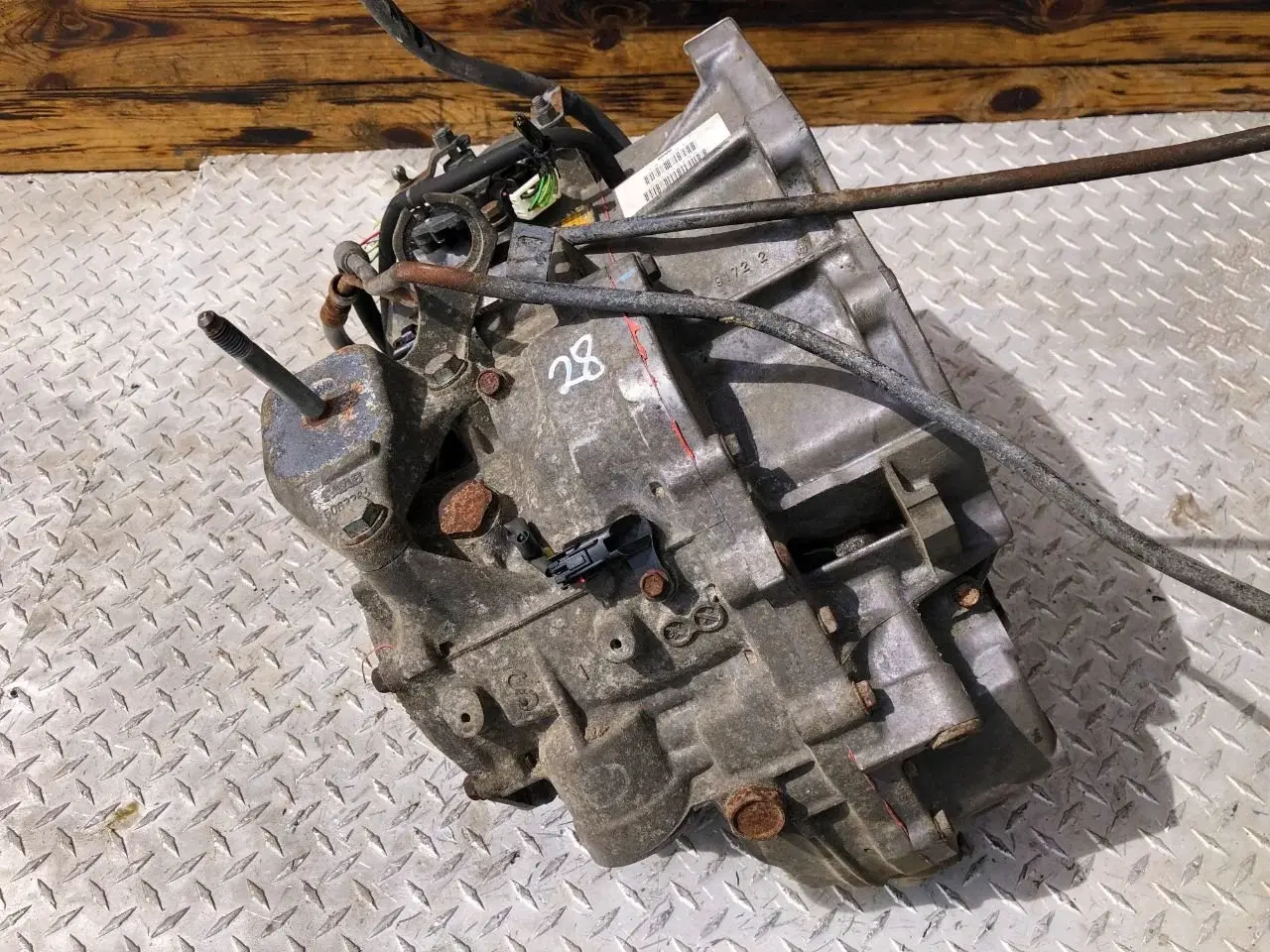 Автоматическая коробка передач (АКПП) 06AV59302, 5449442, 5551SN
