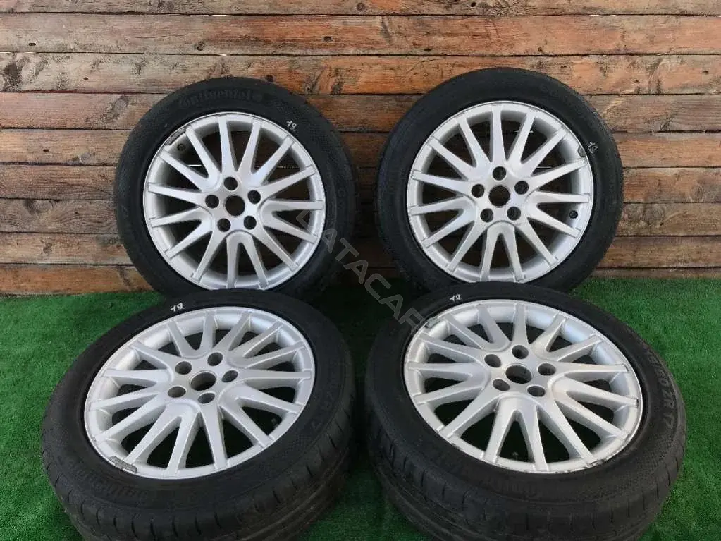 Колесные диски 403000034R