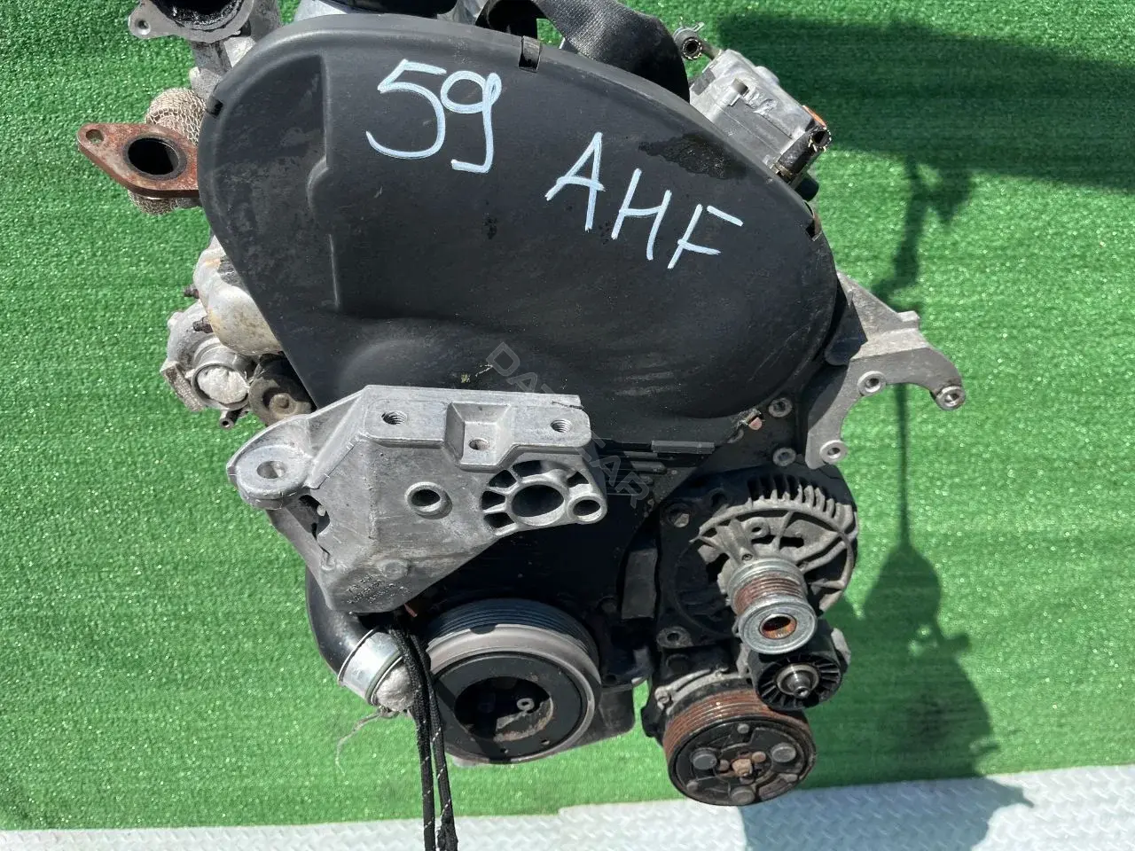 Двигатель в сборе AHF