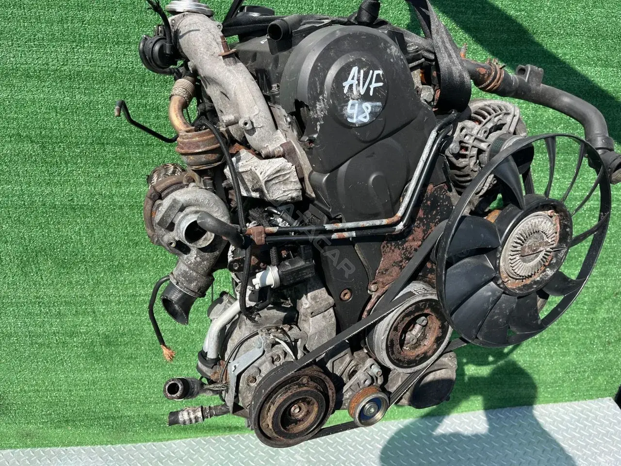 Двигатель в сборе AVF