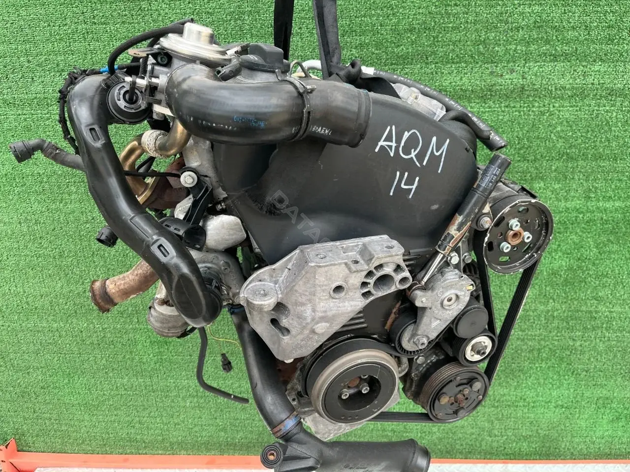 Двигатель в сборе AQM
