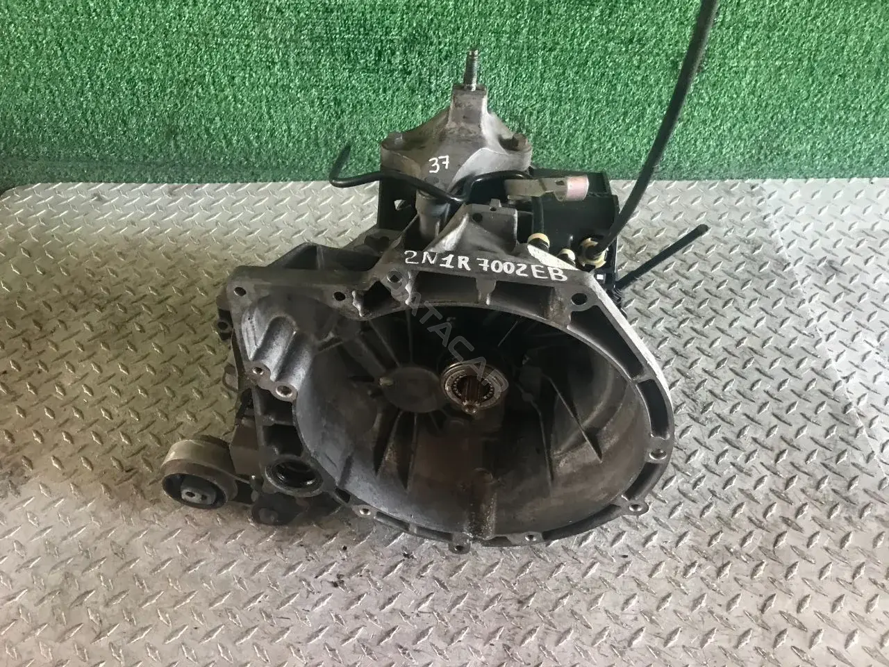 Механическая коробка передач (МКПП) 2N1R7002EB
