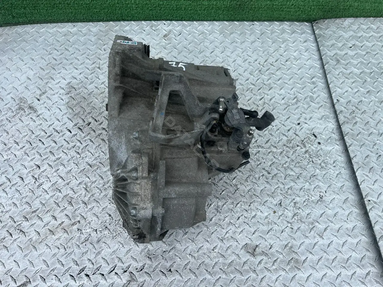 Механическая коробка передач (МКПП) R1683610402