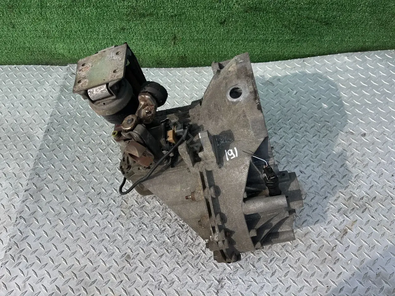 Механическая коробка передач (МКПП) 977T7002DA, DJY006045F