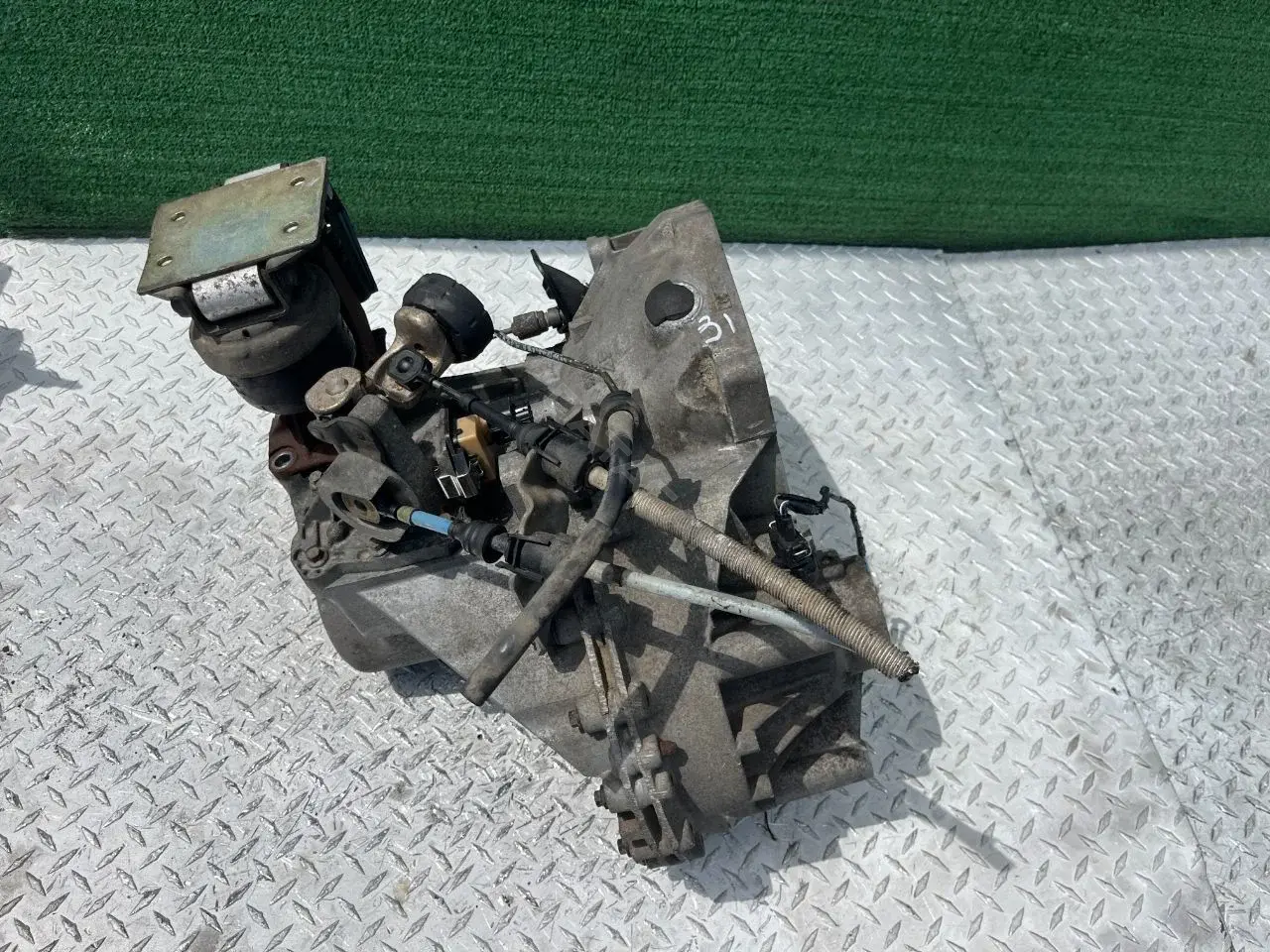 Механическая коробка передач (МКПП) 977TDA, DJY006045F, FOG7L22A