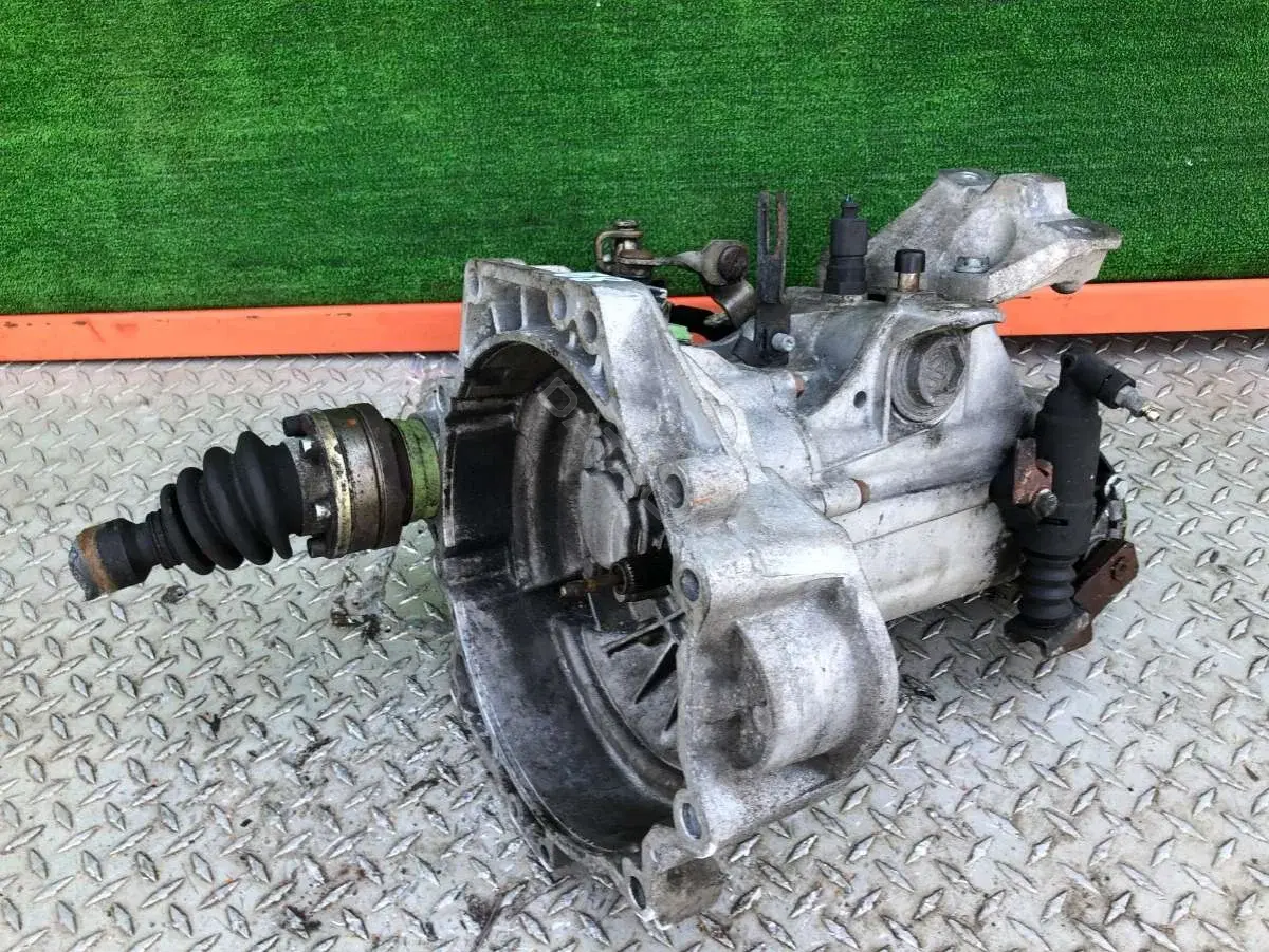 Механическая коробка передач (МКПП) 02K301107D, DSB