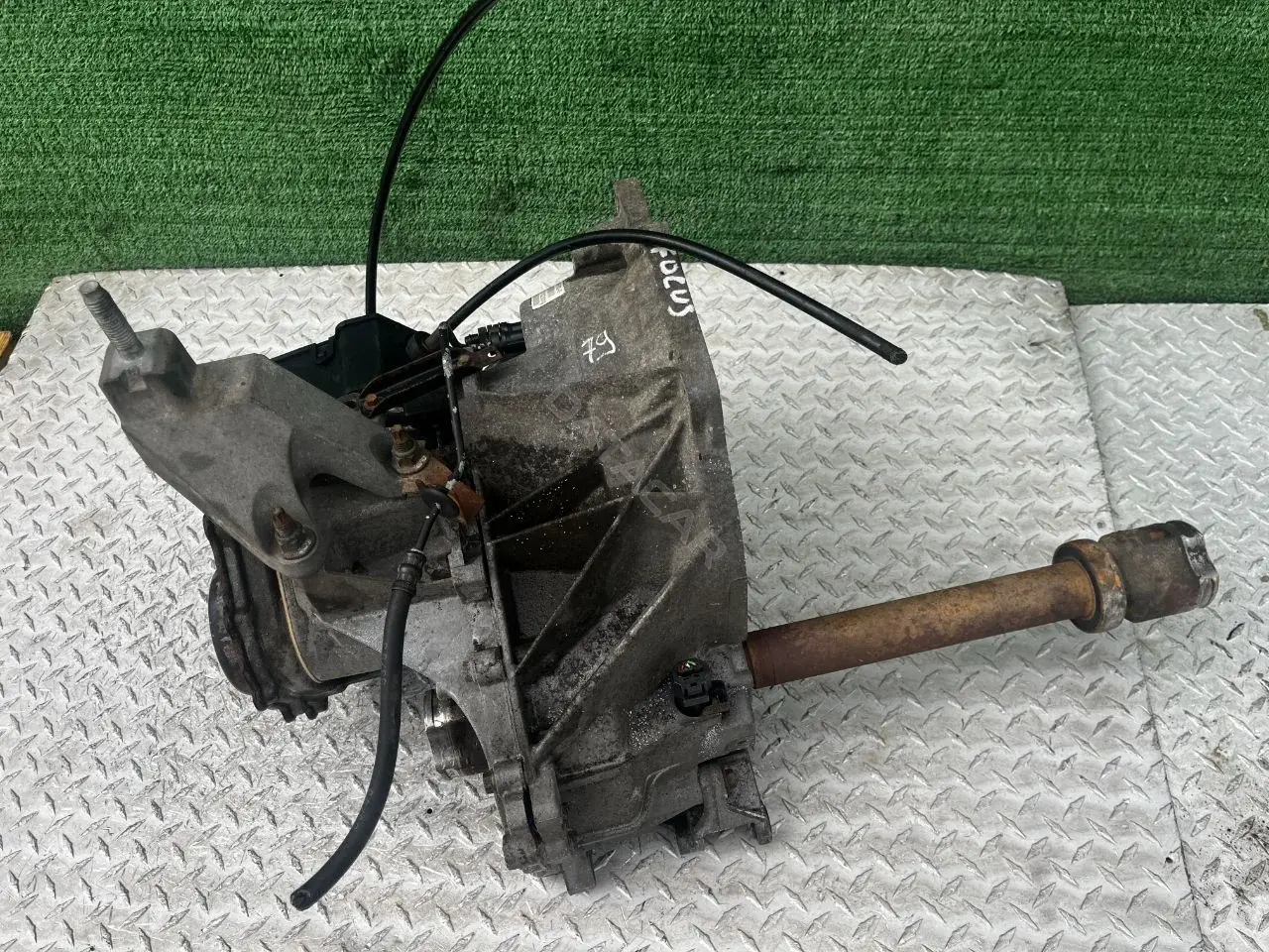 Механическая коробка передач (МКПП) XS4R7002CE