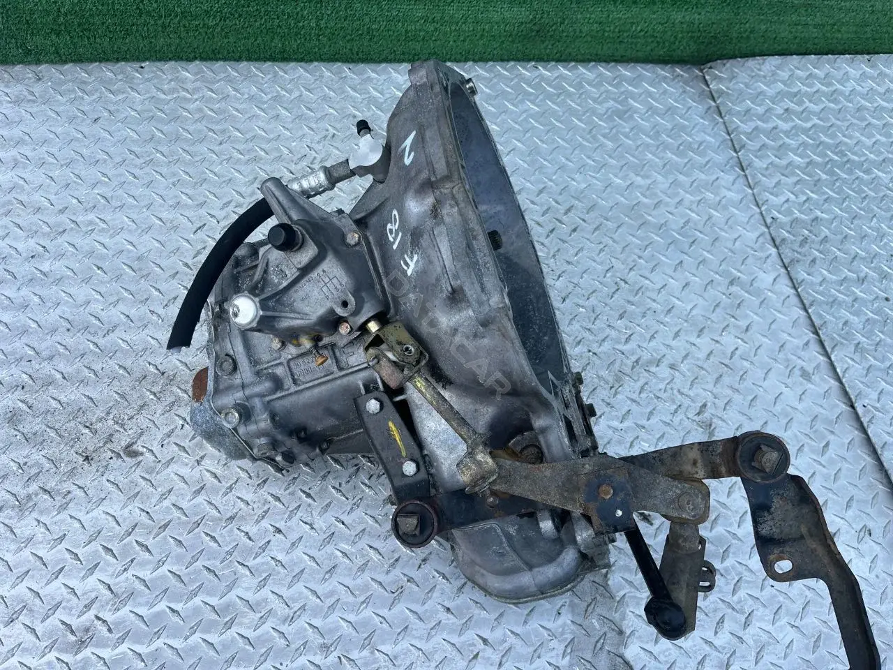 Механическая коробка передач (МКПП) F18