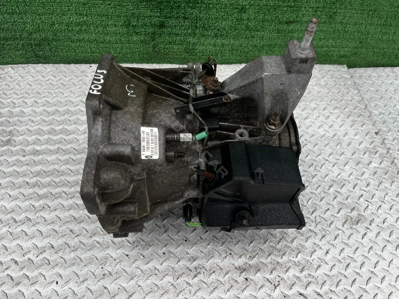 Механическая коробка передач (МКПП) XS4R7002AD