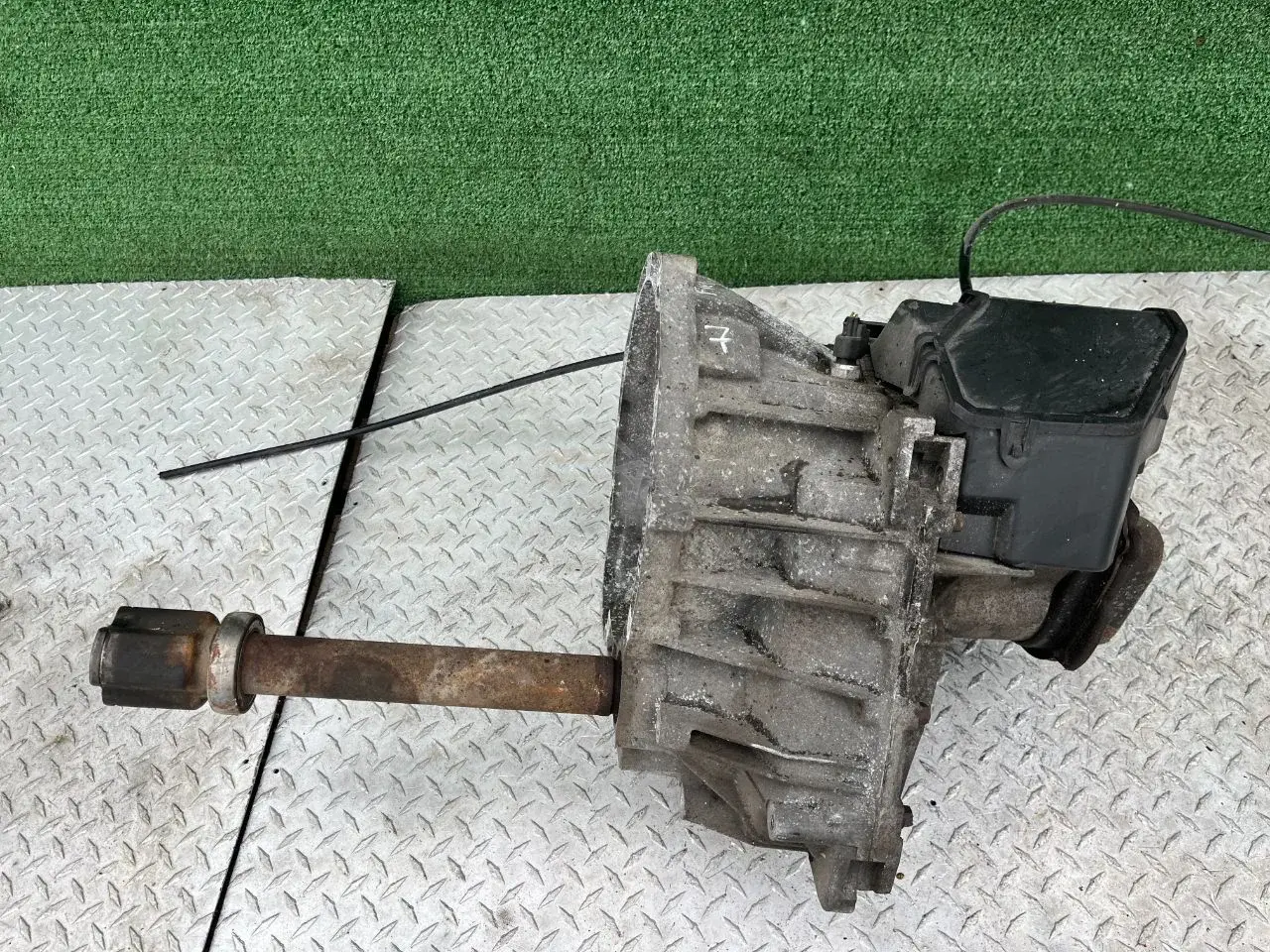 Механическая коробка передач (МКПП) 2N1R7002ED
