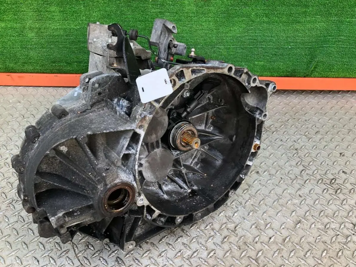 Механическая коробка передач (МКПП) 7G9R7002UB