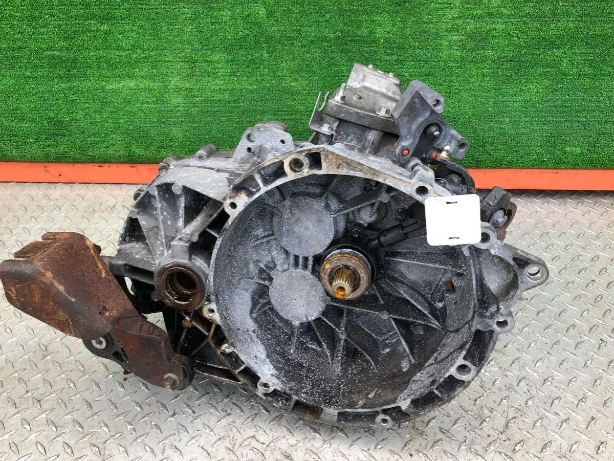 Механическая коробка передач (МКПП) 7G9R7002UB