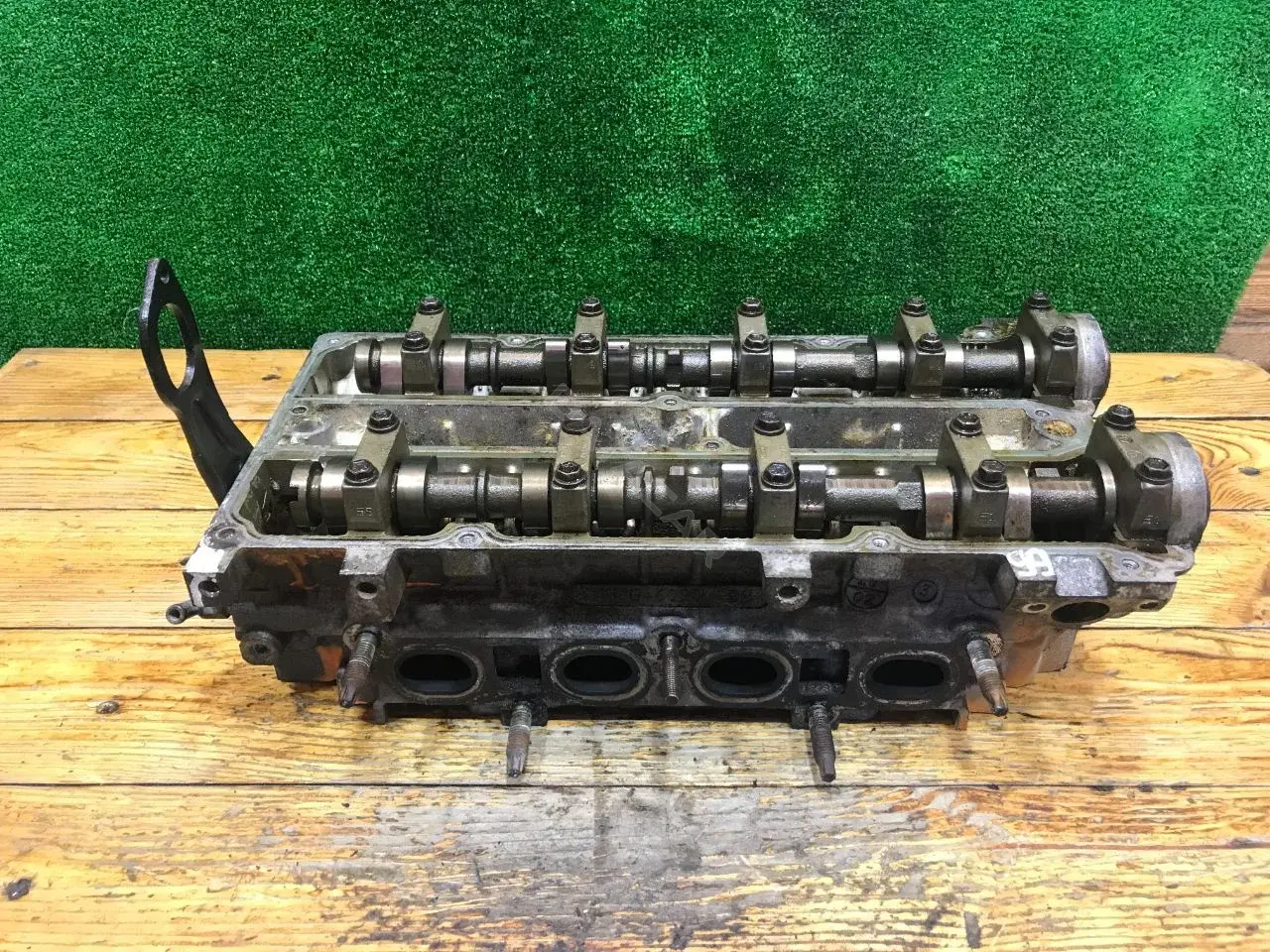 Головка блока цилиндров 1N1G6090BB