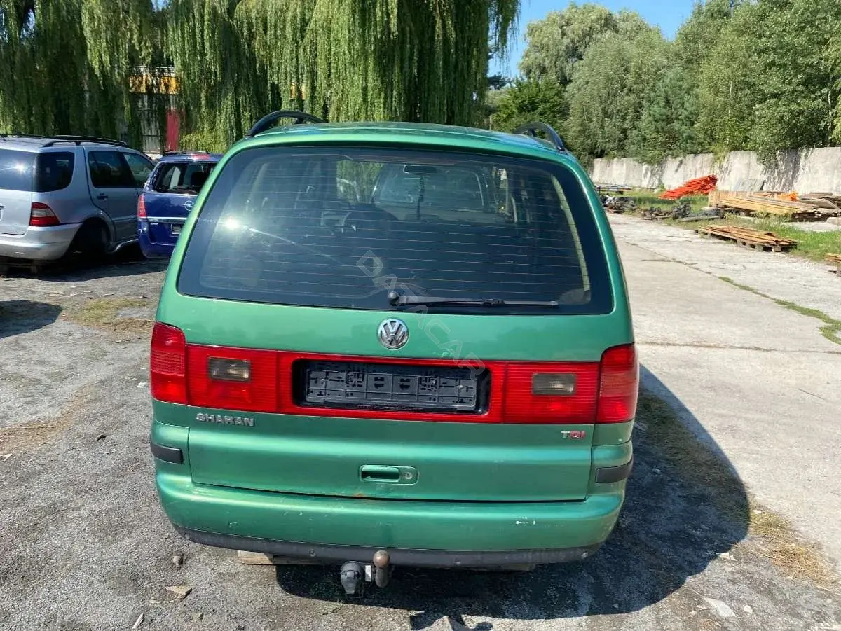 Четверть задняя левая 63744657