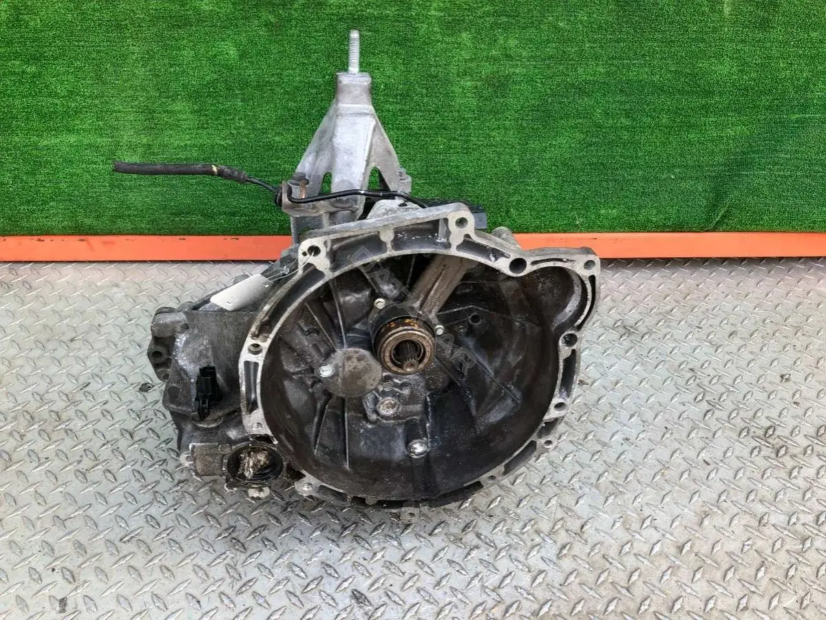 Механическая коробка передач (МКПП) XS4R7002FB